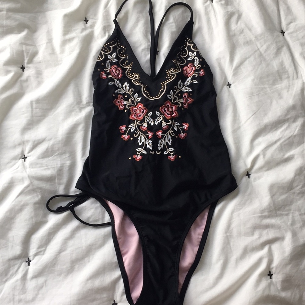 VERY CUTE one piece swim!!!